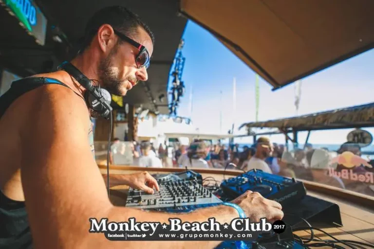 Monkey-Beach-Club-Hall-Of-Fame-17