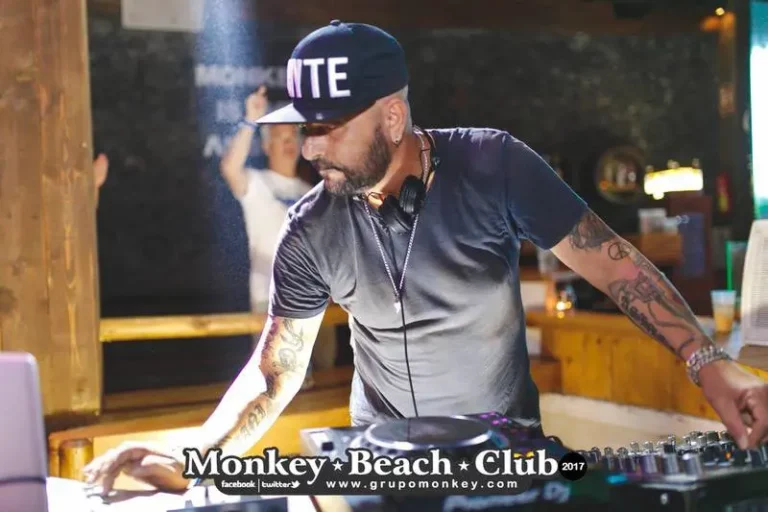 Monkey-Beach-Club-Hall-Of-Fame-28