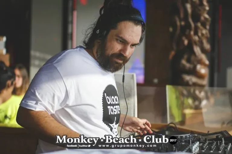 Monkey-Beach-Club-Hall-Of-Fame-32