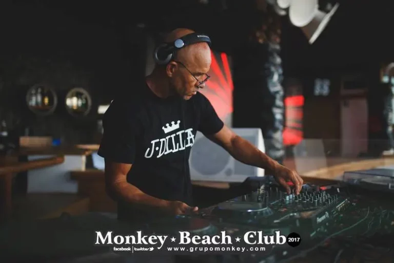 Monkey-Beach-Club-Hall-Of-Fame-41