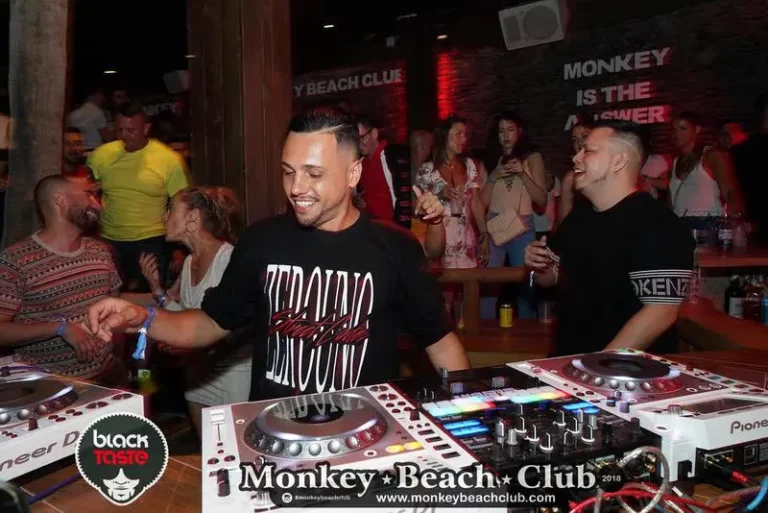 Monkey-Beach-Club-Hall-Of-Fame-53