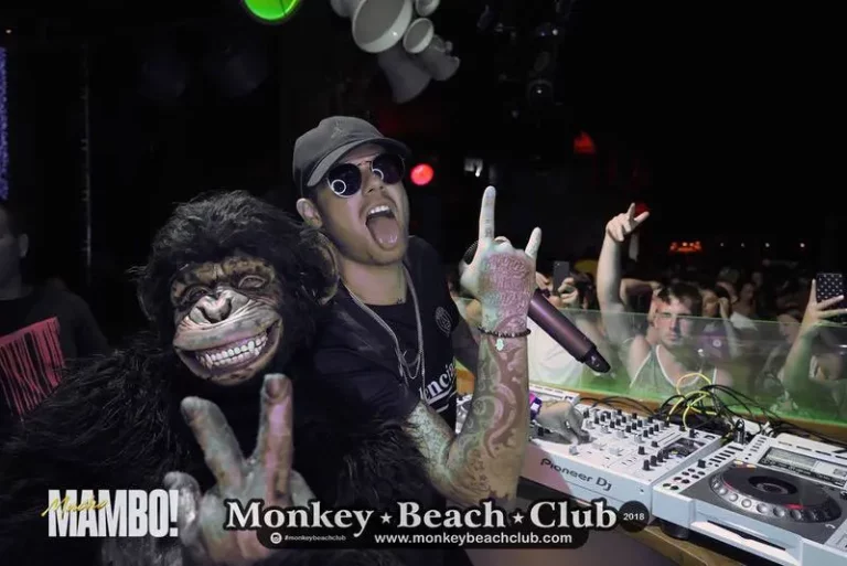 Monkey-Beach-Club-Hall-Of-Fame-64